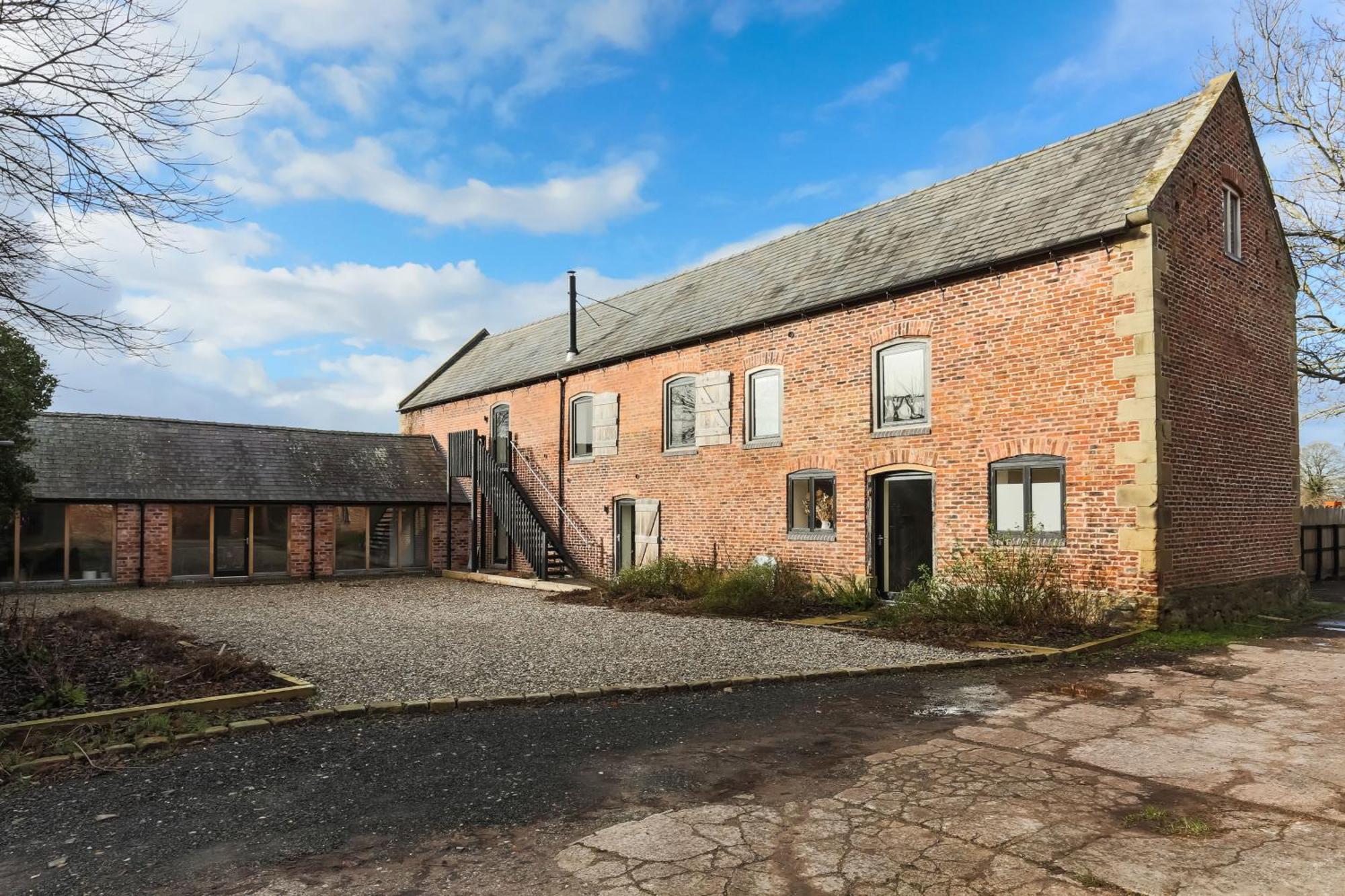 The Barn At Plas Ashpool Sleeps 8 Llandyrnog Esterno foto
